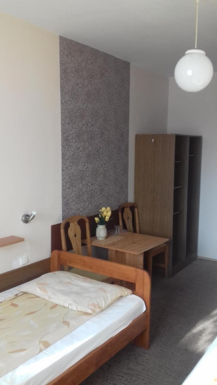 Hostel Jax Torun Bagian luar foto