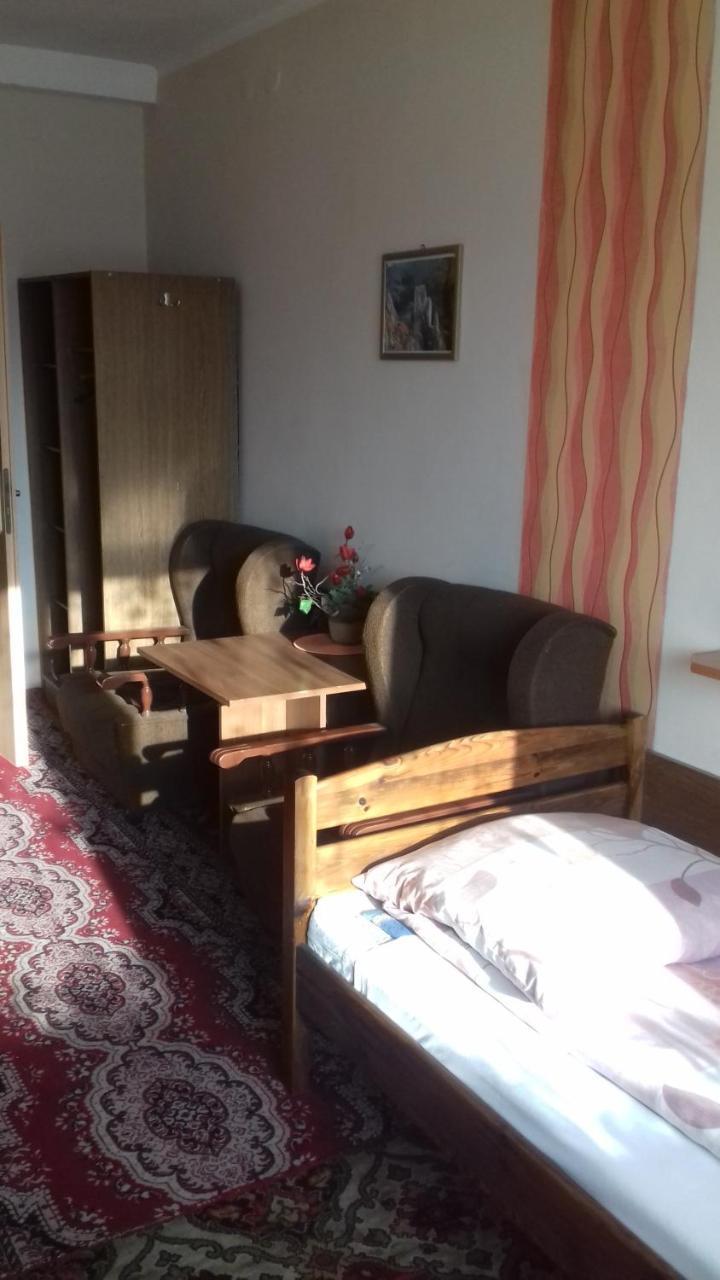Hostel Jax Torun Bagian luar foto