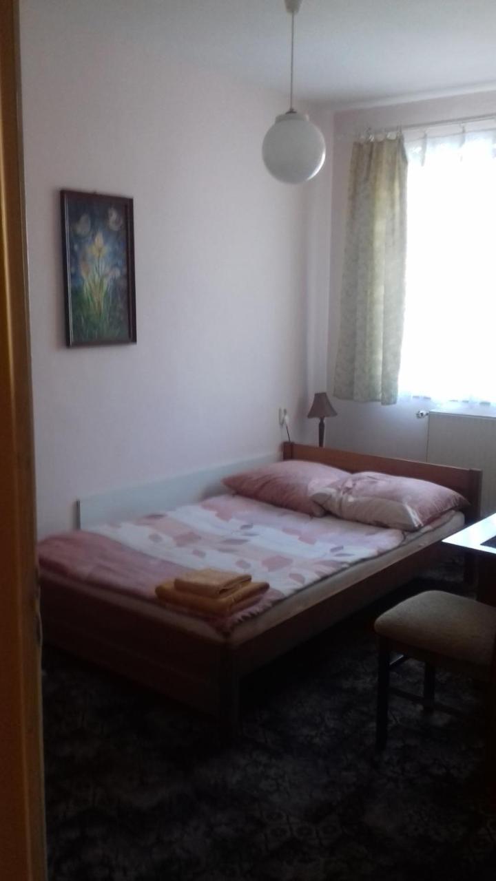 Hostel Jax Torun Bagian luar foto